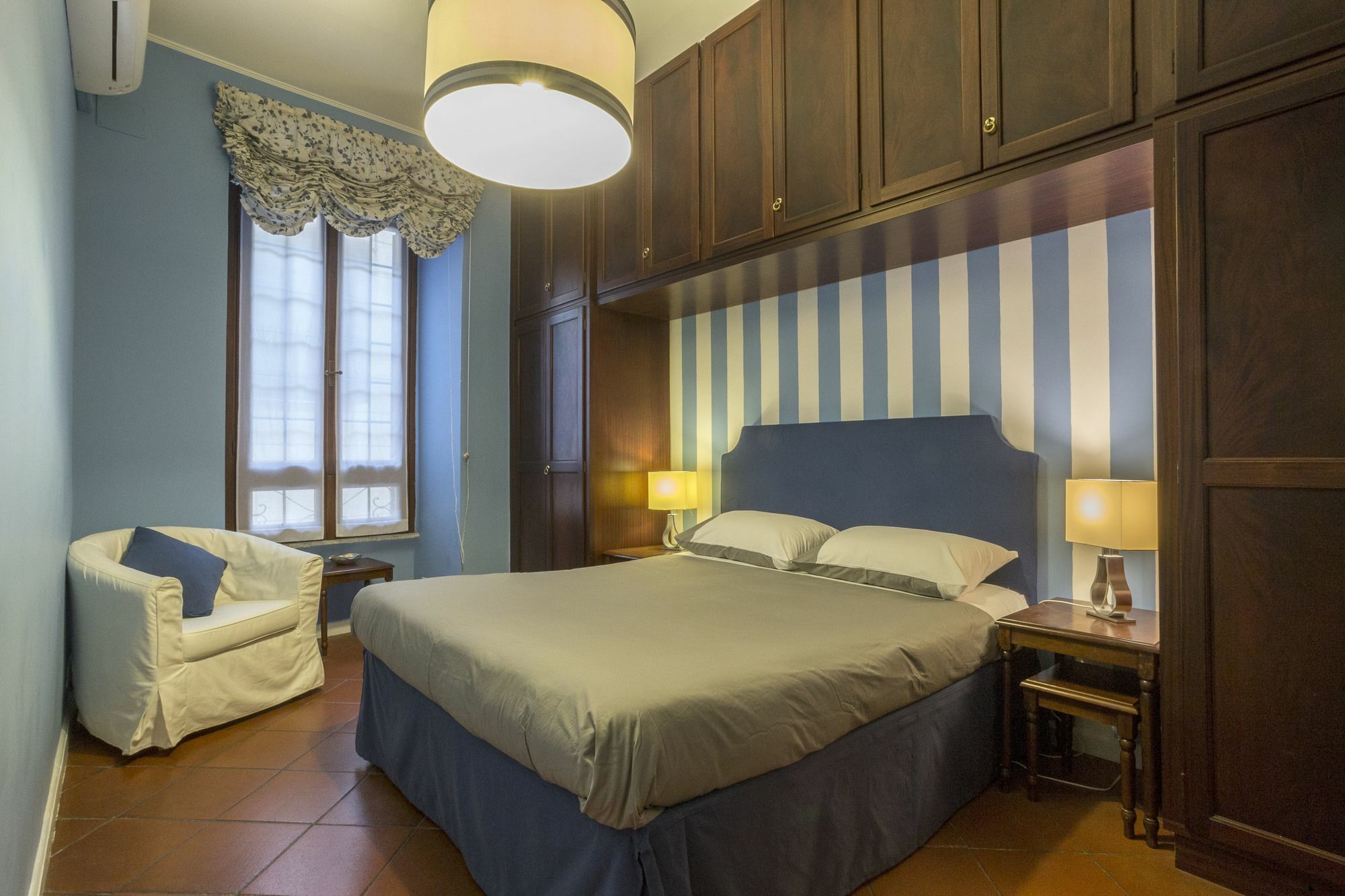 Gianicolo'S Hill Suite Apartment โรม ภายนอก รูปภาพ